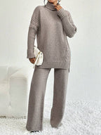 Conjunto Tricot Gola Alta Com Blusa Alongada E Calça Pantalona