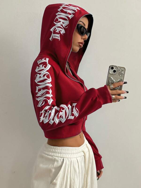 Moletom Cropped Com Capuz E Zíper Frontal Estampa Escrita Gothic