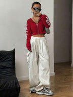 Moletom Cropped Com Capuz E Zíper Frontal Estampa Escrita Gothic