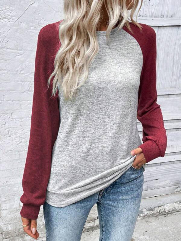 Moletom Gola Redonda Com Recorte Raglan