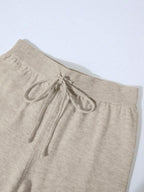 Conjunto Tricot Com Cardigan Cropped E Calça Pantalona Casual