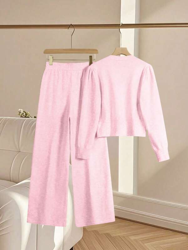 Conjunto Tricot Com Cardigan Cropped E Calça Pantalona Casual