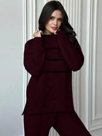 Conjunto Moletom Gola Redonda Com Detalhe Listrado Frontal