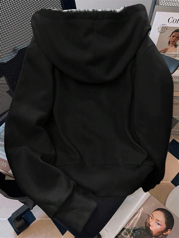 Moletom Com Capuz Zíper E Estampa Localizada