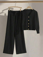 Conjunto Tricot Com Cardigan Cropped E Calça Pantalona Casual
