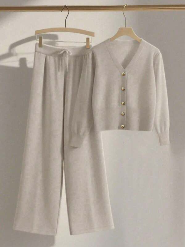 Conjunto Tricot Com Cardigan Cropped E Calça Pantalona Casual