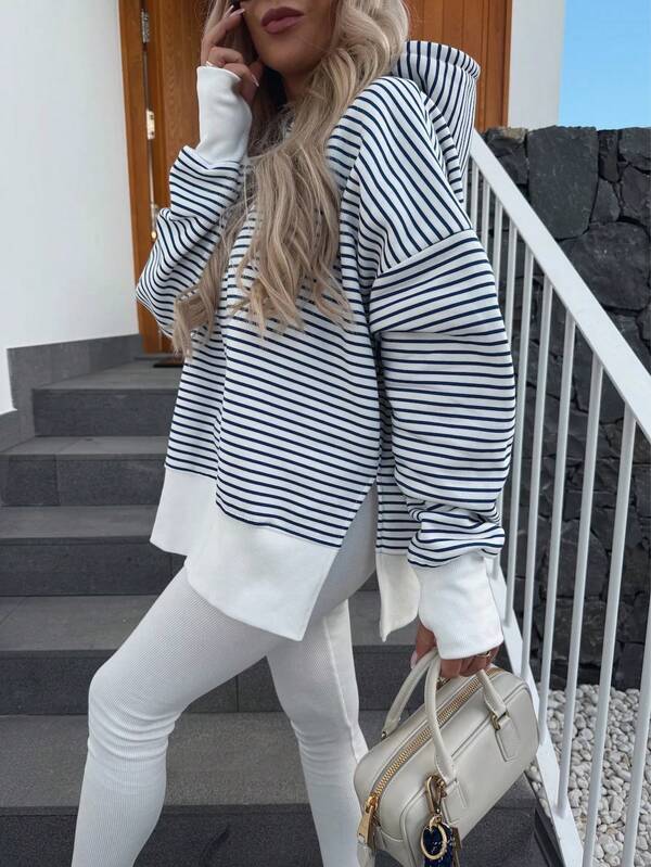 Moletom Oversized Com Capuz E Estampa Listrada