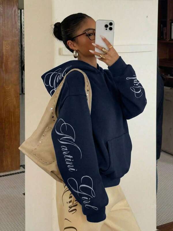 Moletom Com Capuz E Bolso Canguru Com Bordado Casual