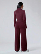 Conjunto Tricot Canelado Com Jaqueta Ajustada E Calça Pantalona