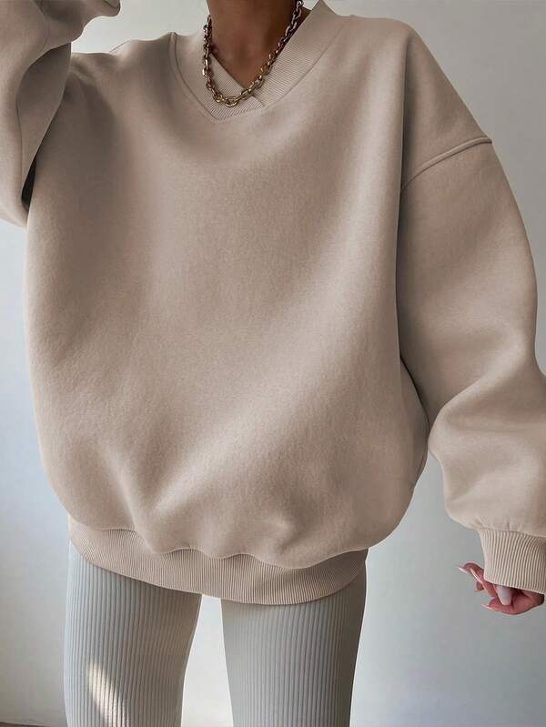 Moletom Oversized Gola V Com Punho Canelado